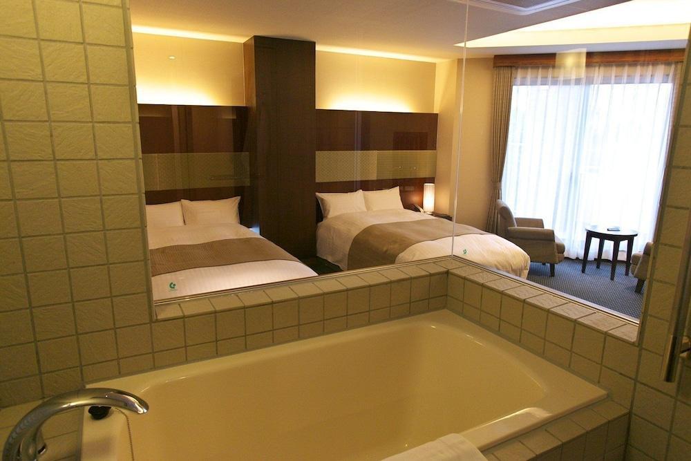 Ryotei Matsuya Honkan Suizenji Hotel Kumamoto Luaran gambar